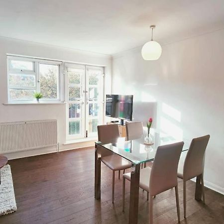 Aldgate Flats In E1. Apartamento Londres Exterior foto